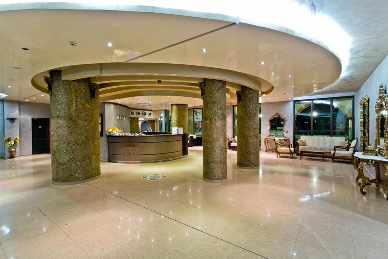 Saint George Palace Hotel 스베티 블라스 외부 사진